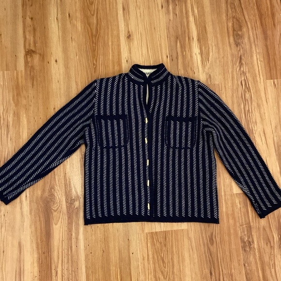 ♥️ HOST PICK ♥️ DEVERNOUS PARIS wool blend navy ladyjacket M - Picture 1 of 14